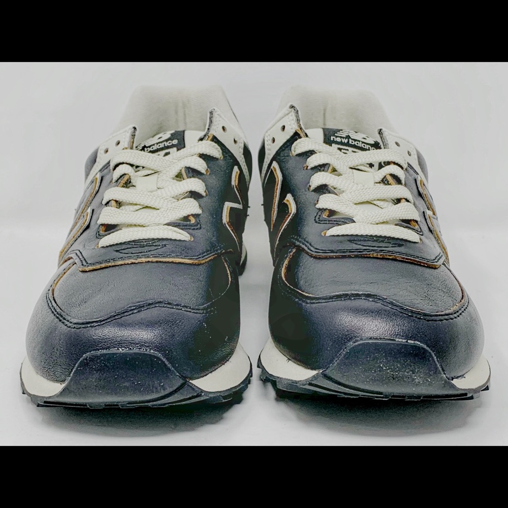 Brand new pair of New Balance 574 Black/Cream - Picture 2 of 9